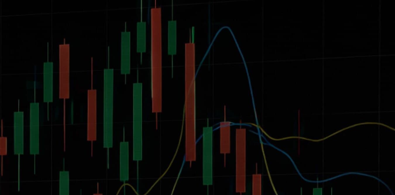 Real-Time Market Sensing & Early Warning System
